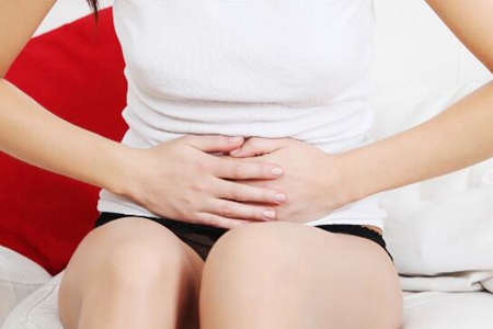 来月经肚子疼怎么缓解？这5个方法或许能够缓解疼痛