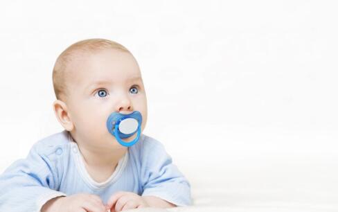 母乳喂养真的可以避免小儿哮喘吗