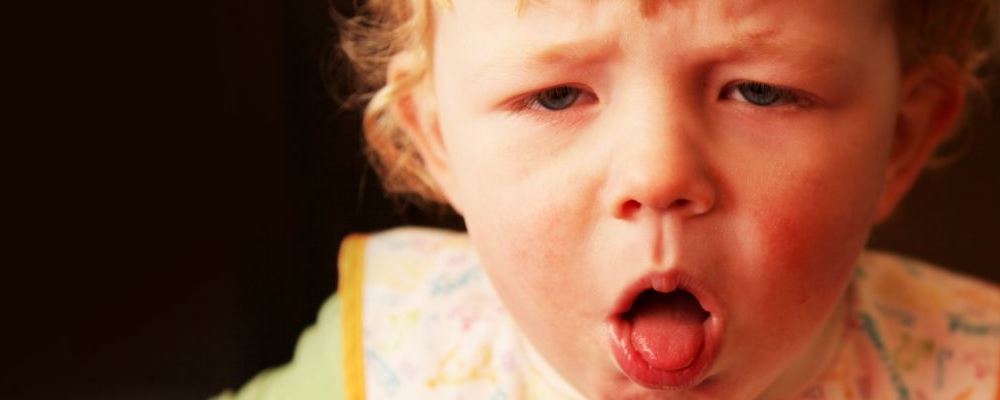 小儿哮喘的推拿疗法 详细4分型随症加疗法